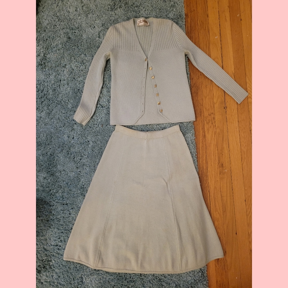 St John by Marie Gray Light Blue Cardigan & A-line Skirt Set Size Small Vintage